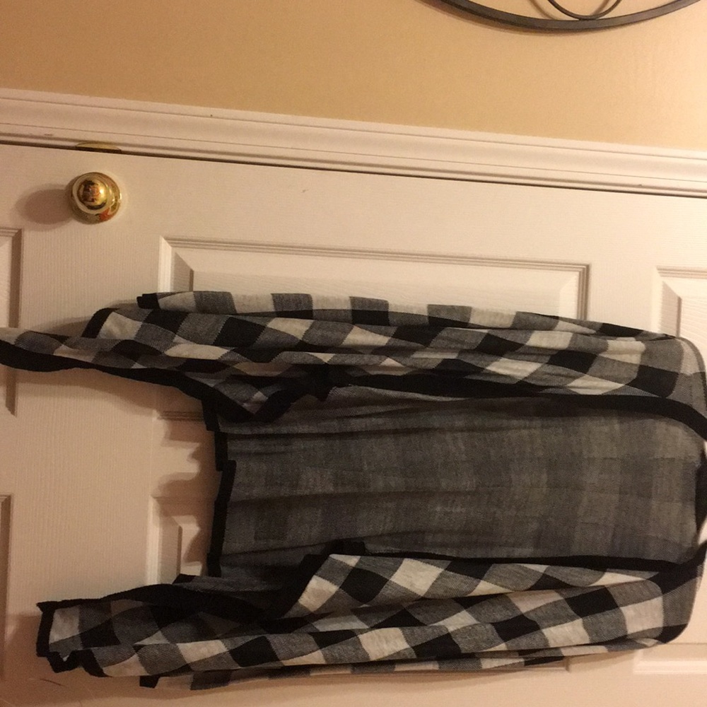 Black and white checkered cardigan!